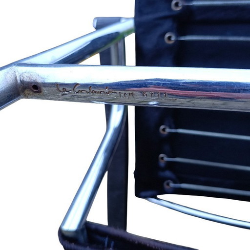 2x Perriand jeanneret Le Corbusier chaise longue LC1 Cassina pony negro años 60