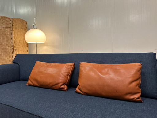 2x Diseño original en cojín lumbar de serie