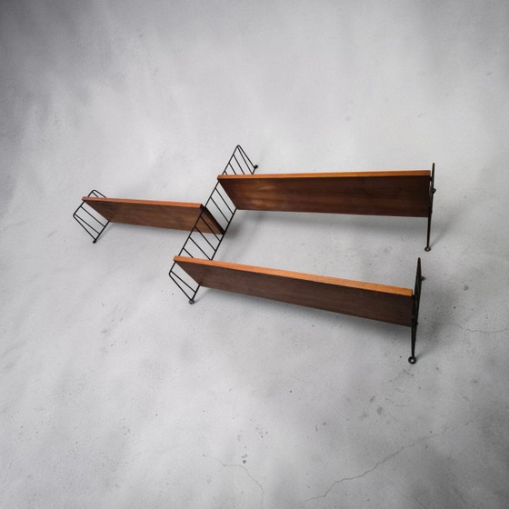 Étagère murale en teck style échelle, conçue par Nisse et Kajsa Strinning, String Design, années 1960, Suède (photo 7 of 7)