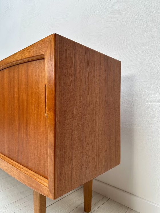 Image 1 of Grande credenza danese vintage di metà secolo in teak anni '60