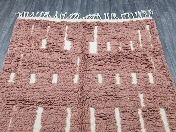 Image 1 of Handgemaakt Marokkaans Berberkleed, traditionele stijl, afmeting 2/3 m