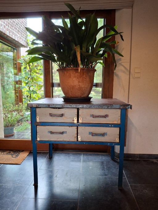 Table de travail / commode vintage industrielle