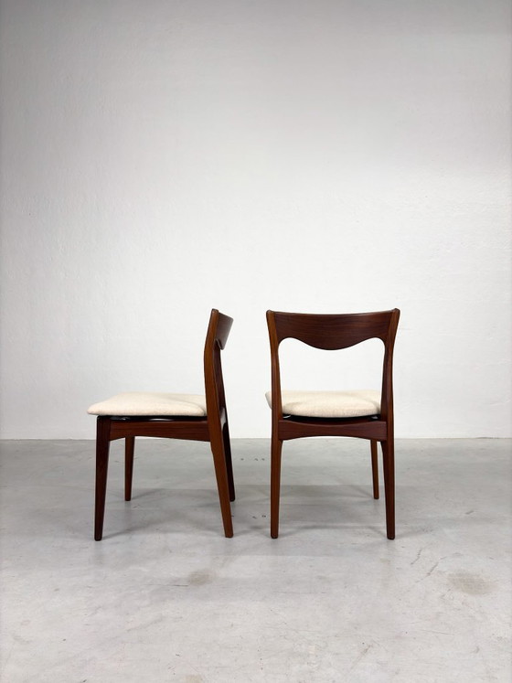 Set Vintage Dining chairs by AwA – Wood (photo 14 of 19)