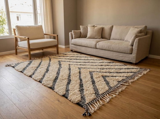 Handgemaakt vloerkleed van puur wol, traditioneel vakmanschap, afmeting 2,5/3,5 m – Ahrend (photo 6 of 7)