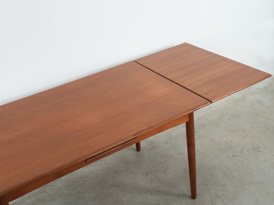 Image 1 of Table en teck, design danois, années 1970, production : Danemark