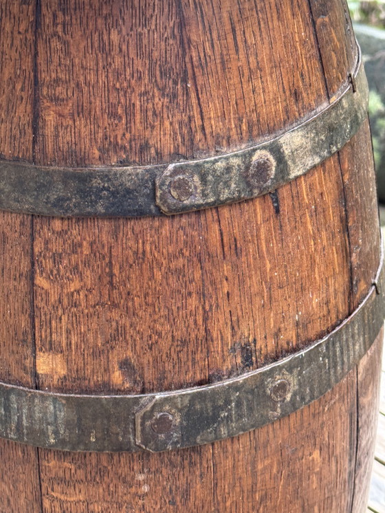 Image 1 of Bouée de pêche ancienne en bois | Chêne massif et fer forgé | XIXe siècle
