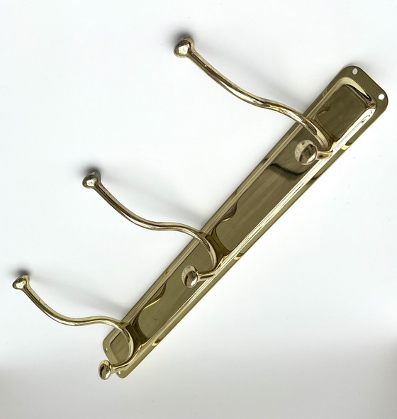 Image 1 of Perchero de pared de latón pulido con tres ganchos dobles, década de 1970-1980