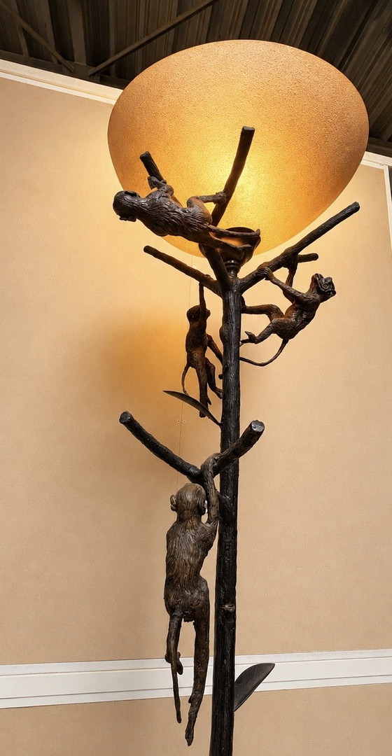 Image 1 of Lampe italienne de style Hollywood Regency, inspirée de Maitland-Smith/style safari/lampe artisanale en bronze coulé.