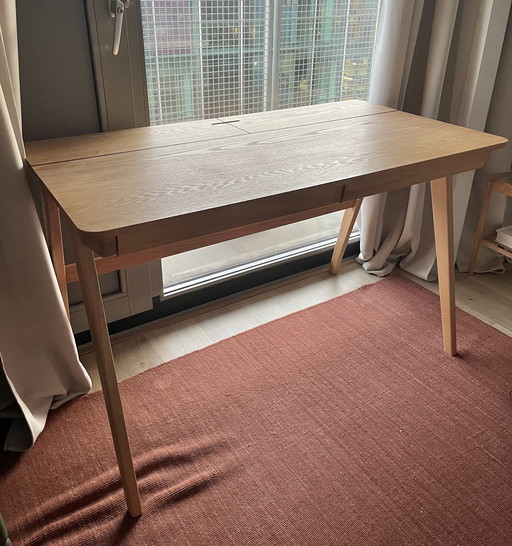 Kave Home desk Julia