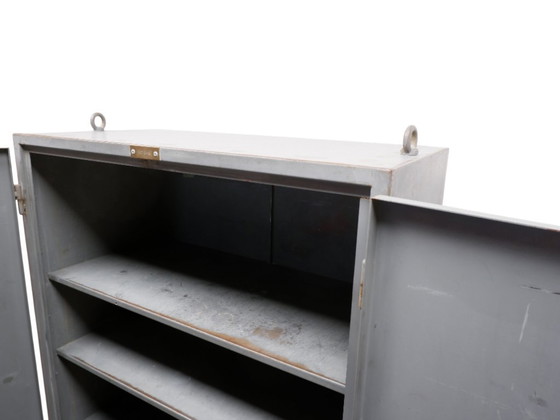 Image 1 of armadio mobile industriale