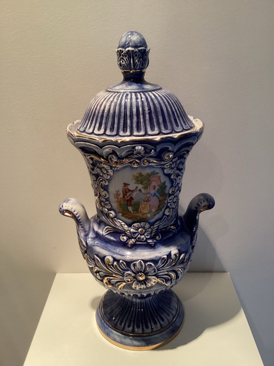 Beautiful vase/urn with lid from the 1950s. In impeccable condition, Fragonard, Ceramic, Blue (photo 2 of 5)