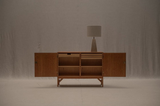 Image 1 of China cabinet model no. 232 by Borge Mogensen