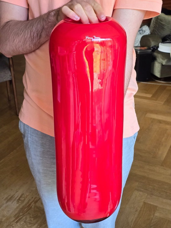 Image 1 of Henry Dean, jarrones de diseño XL en rojo brillante, firmados