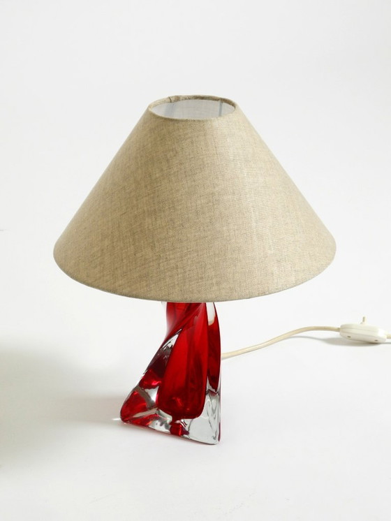 Image 1 of Beautiful heavy mid-century modern table lamp made of solid crystal glass in red and transparent