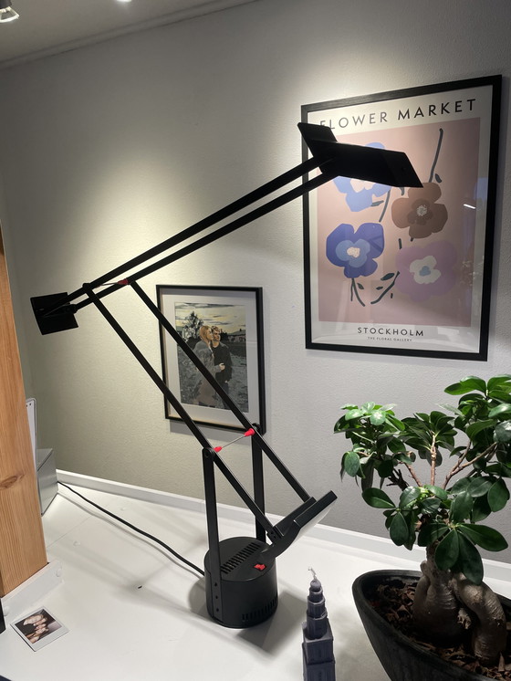 Image 1 of Lampada da tavolo Tizio