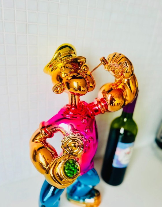 Image 1 of Grande sculpture de Popeyes, style pop art, objet de collection, Monopoly XL rose, style dessin animé