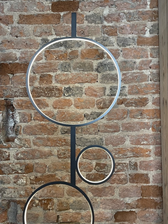 Image 1 of Leolux Pode Osun lamp