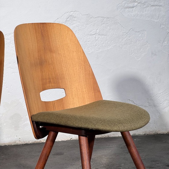 Lollipop Dining Chairs (Set of 4) by František Jirák for Tatra Nábytok, 1960s – Textile (photo 3 of 13)