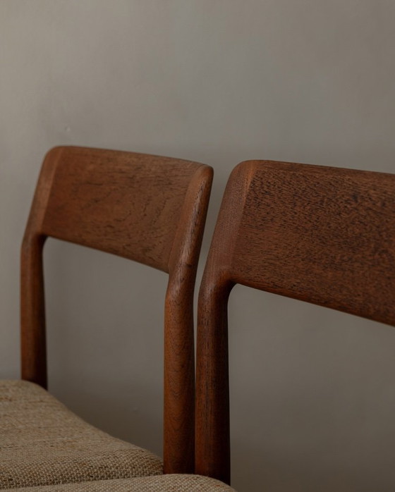 Image 1 of Vintage eetkamerstoelen van Johannes Nørgaard voor Nørgaard Møbelfabrik (set van 6) | Originele wollen bekleding | Jaren 60