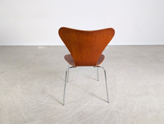 Image 1 of Set van 4 3107 Midcentury stoelen Fritz Hansen Arne Jacobsen Teak