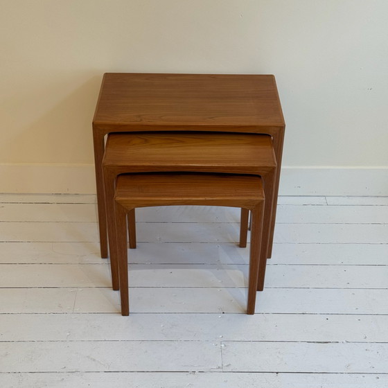 Image 1 of Mid-century nestingtafels in teak