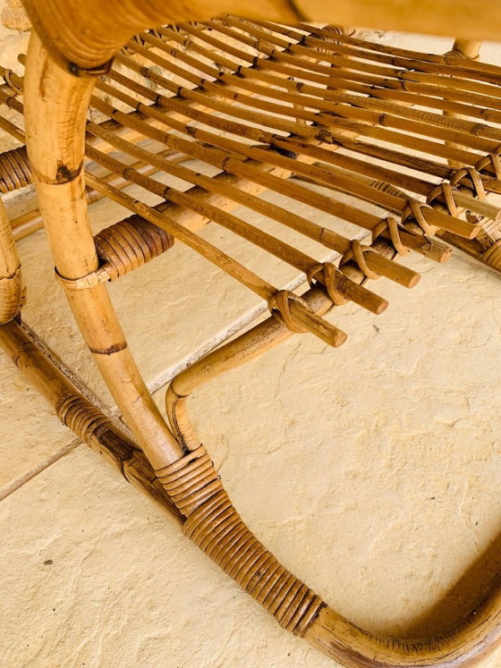Image 1 of Tavolino da caffè in bambù e rattan con portariviste, stile metà secolo, di Tito Agnoli, circa anni '60.