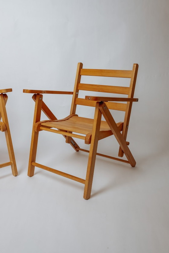 Image 1 of Ensemble de 2 chaises pliantes vintage en bois pour enfants