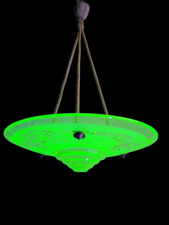 Image 1 of Very rare French Art Deco uranium chandelier from ca. 1925 by André Delatte with etched bird motif