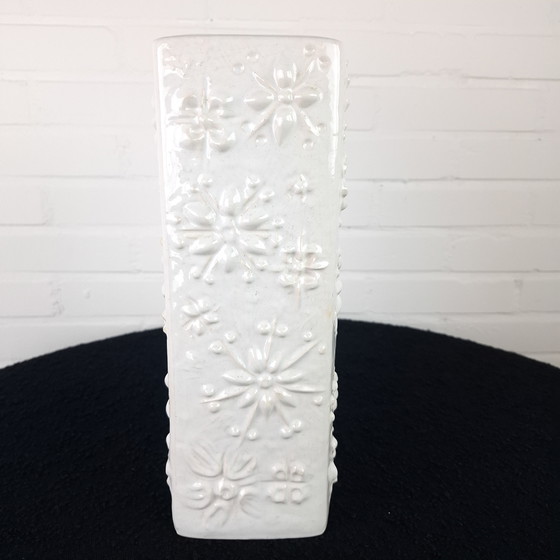 Image 1 of Vintage Scheurich vase Kosmos Sputnik white ceramic 1970s West Germany model 263-31