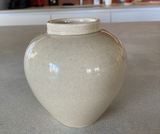 Image 1 of ADCO vazen