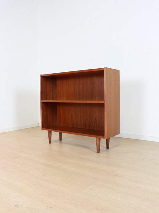 Kleines Bücherregal – Teakholz