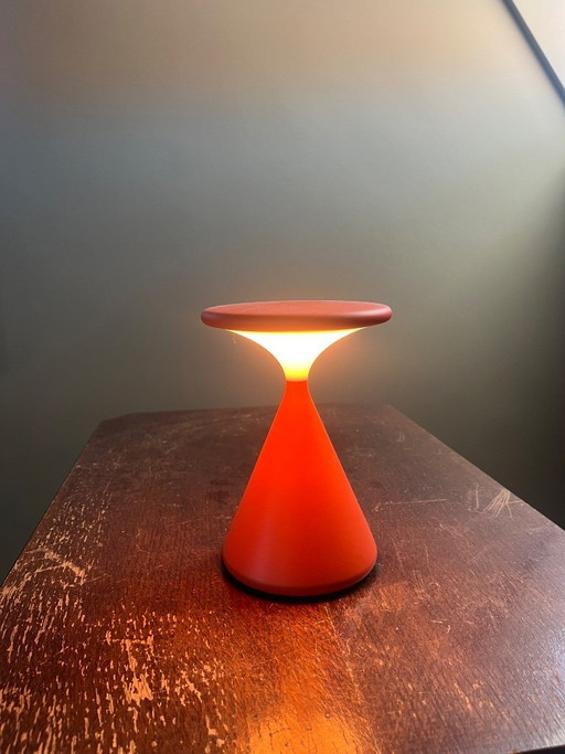Gray salt table lamp