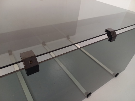 Image 1 of Vintage salontafel van gerookt glas, zwart metaal en gegoten aluminium uit de jaren 70