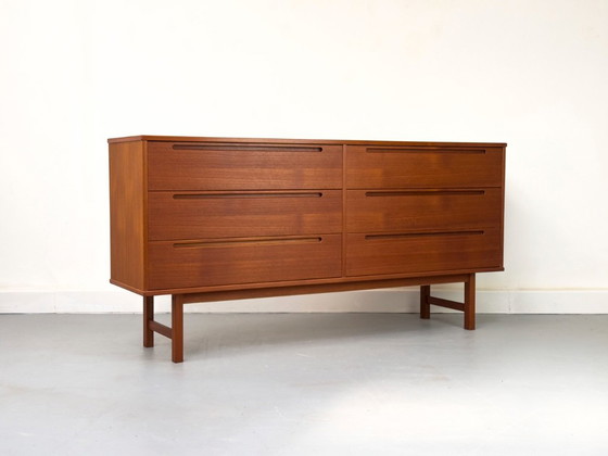 Large Teak Chest of Drawers from Tørring / HJN Møbelfabrik, 1960s – Sideboard, Wood (photo 12 of 25)