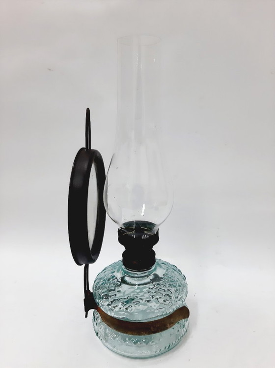 Image 1 of Lámpara de aceite de cristal antigua