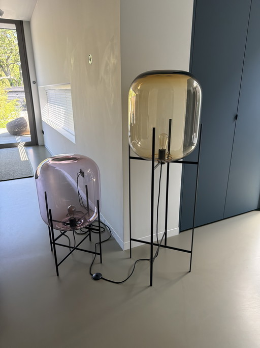 Lámparas de pie Oda