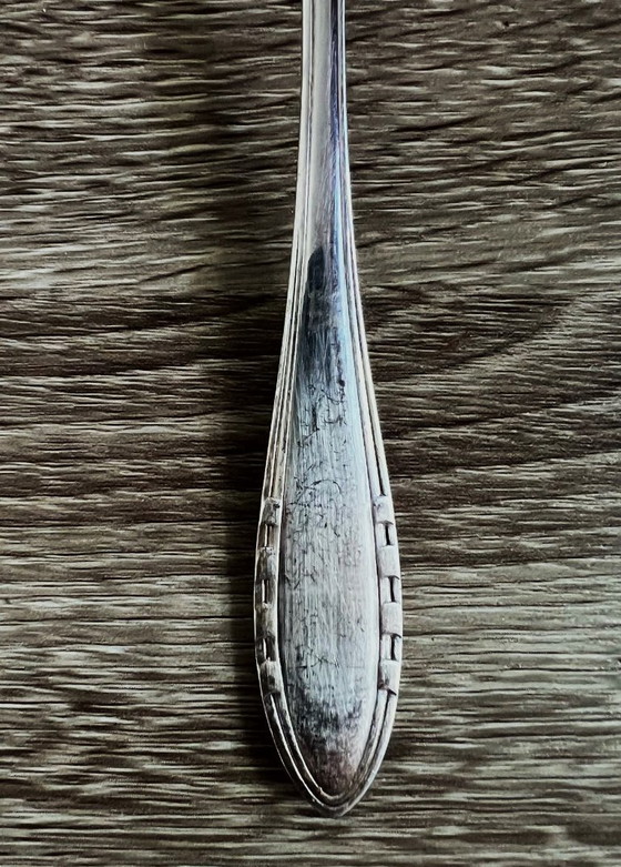 Image 1 of Grote verzilverde metalen lepel, voorzien van keurmerk, 84 gram