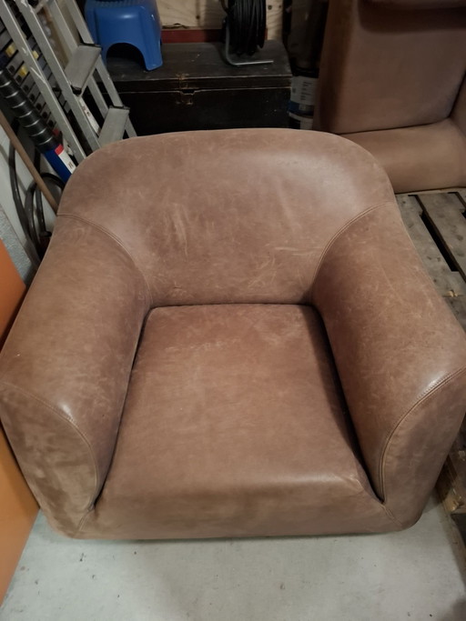 Fauteuil confortable. (club)