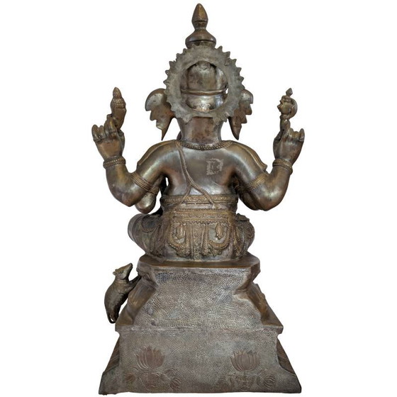Ganesha in Lalitasana – fire-gilded bronze temple statue (Nepal/India, traditional work) – Sculpture (photo 4 of 8)