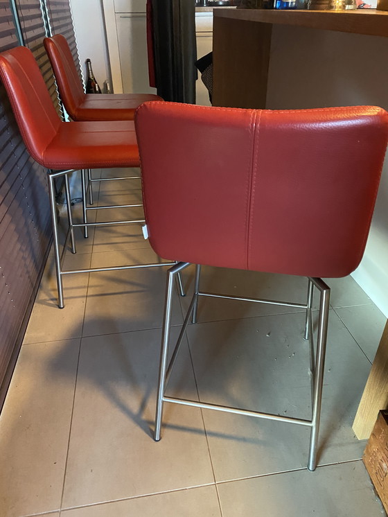Image 1 of 3x bar stool Bert Plantagie red and stainless steel base