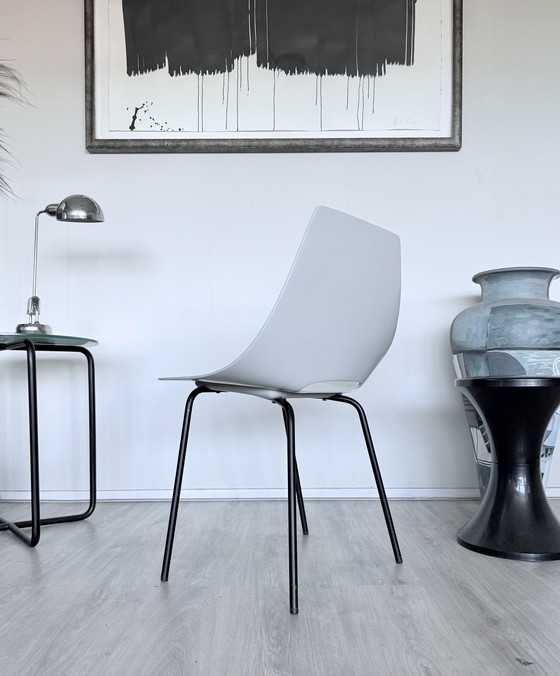 Image 1 of 4x chaises Tonneau vintage design by Pierre Guariche