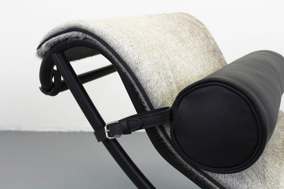 Image 1 of Lc4 Le Corbusier, Cassina, Charlotte Perriand lederen stoelstoelen