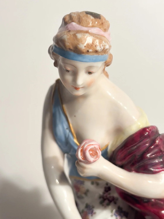 Meissen Porcelain Group of Venus with Cupid, 19th Century – Sculpture (photo 14 of 14)