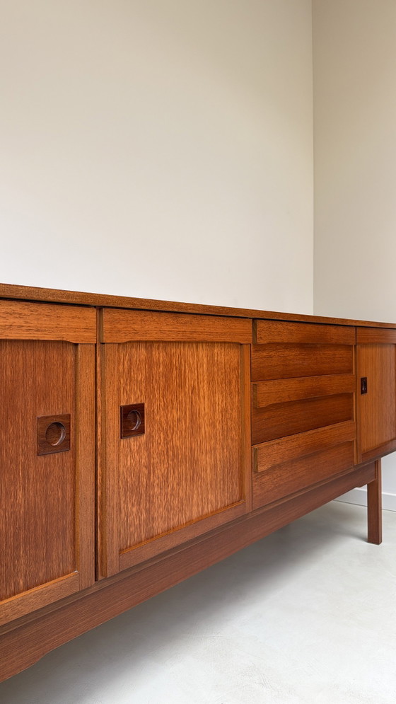 Credenza vintage in legno di teak – Credenze, Wood (photo 10 of 13)