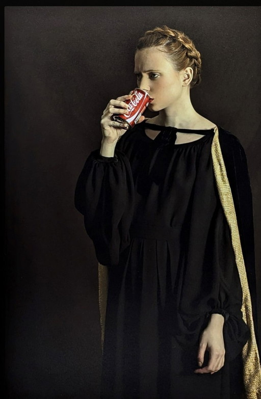 Romina Ressia – Coca-Cola | Photographie originale épuisée YellowKorner – fotografie, Paper