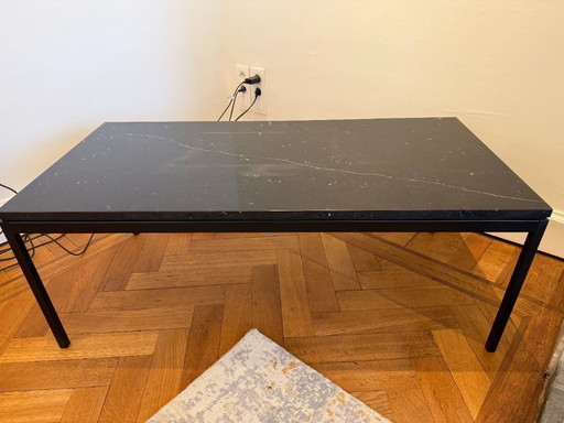 Florence Knoll low table marble nero marquina