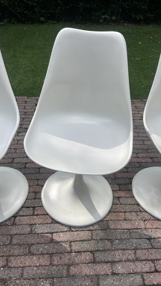 Image 1 of Replica tulp stoelen