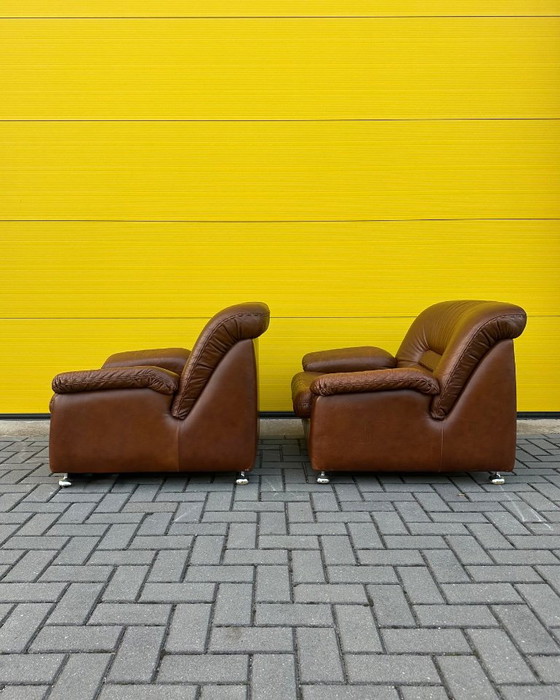 Vintage brown leather Danish lace Armchairs 70s (photo 11 of 21)