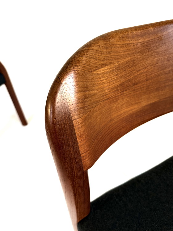 Image 1 of 6 sedie da pranzo vintage restaurate, EMC Furniture anni '80