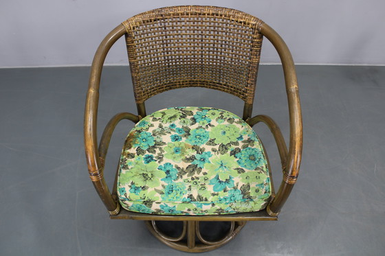 Image 1 of 1980er Set aus vier Rattansesseln mit Stoffpolstern